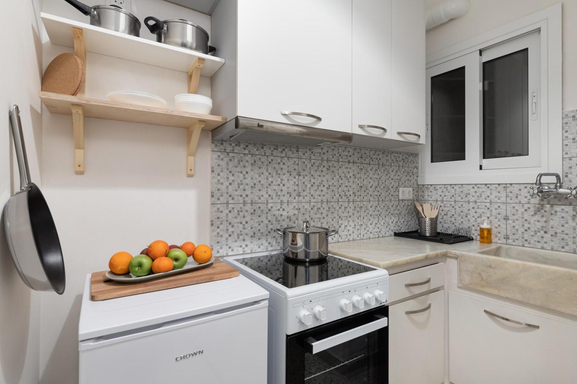 Peaceful Apartment In Neapoli, Exarcheia Athens Exterior photo